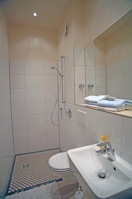 Suedbruecke Koeln Hotel Room photo